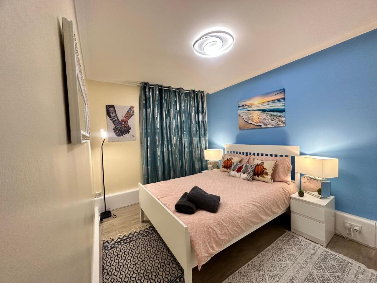 Posh 2-Bedroom, Living Room, Kitchen & 1.5 Bathroom 伦敦 外观 照片