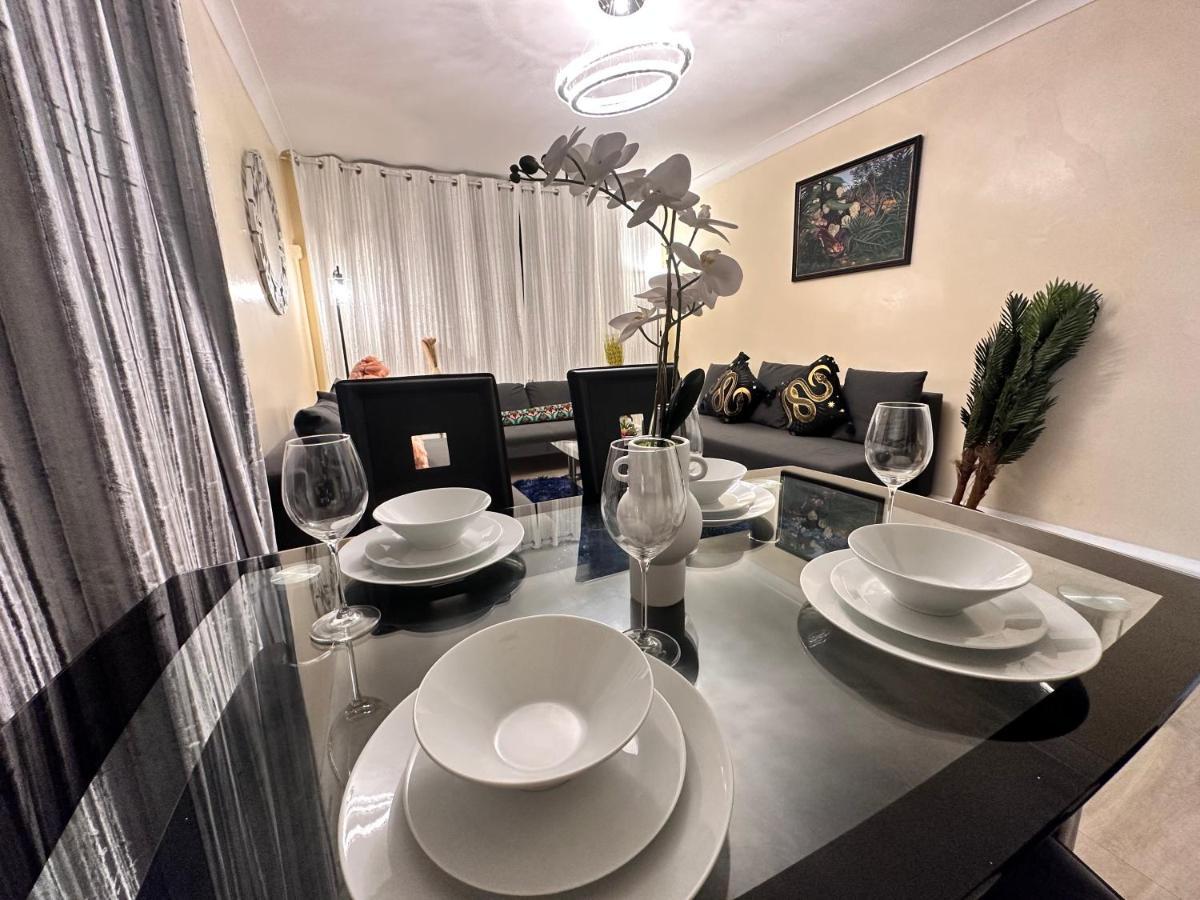 Posh 2-Bedroom, Living Room, Kitchen & 1.5 Bathroom 伦敦 外观 照片